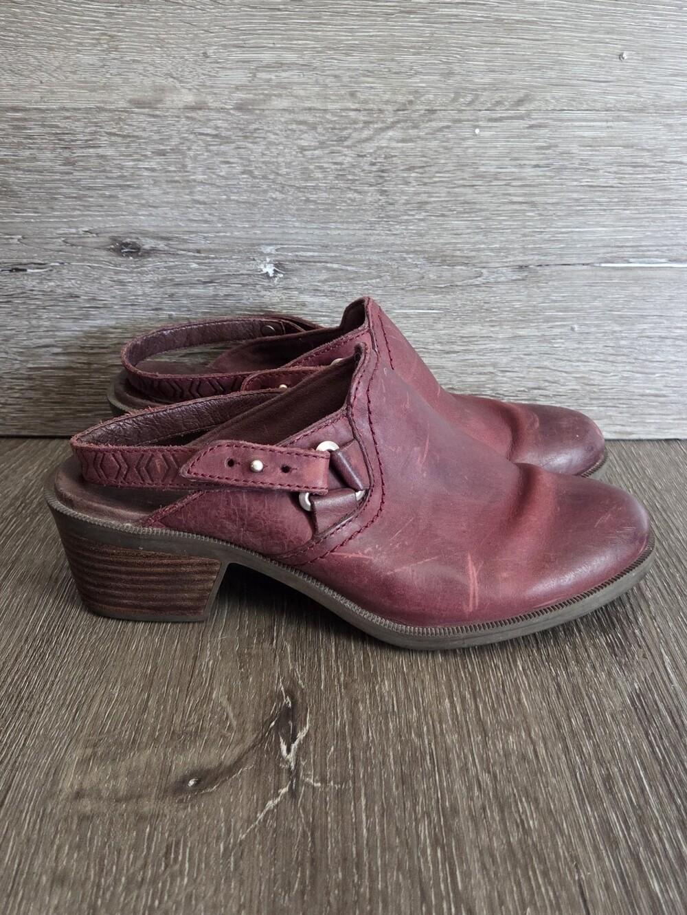 Teva Women's Burgundy Leather Slingback Mule